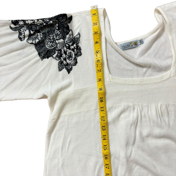 Unity World Wear Lace Floral Print W/ Rhinestone Detail Babydoll Sweater Blouse - Picture 5 of 14